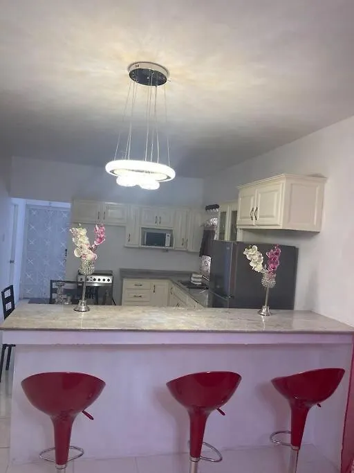 Holiday home Mount Royal Estate Cozy Comfort Portmore